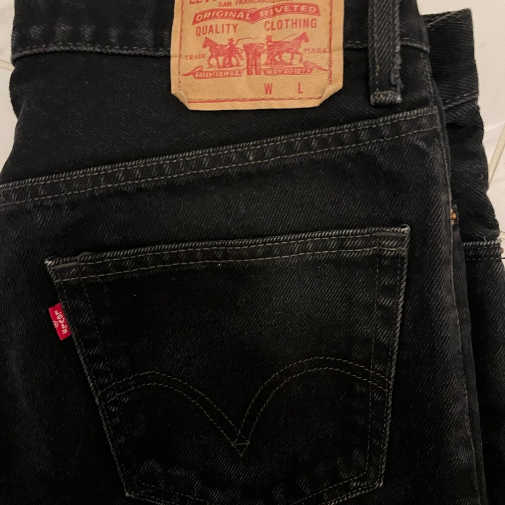 Levi's Dark Denim Men's Jeans